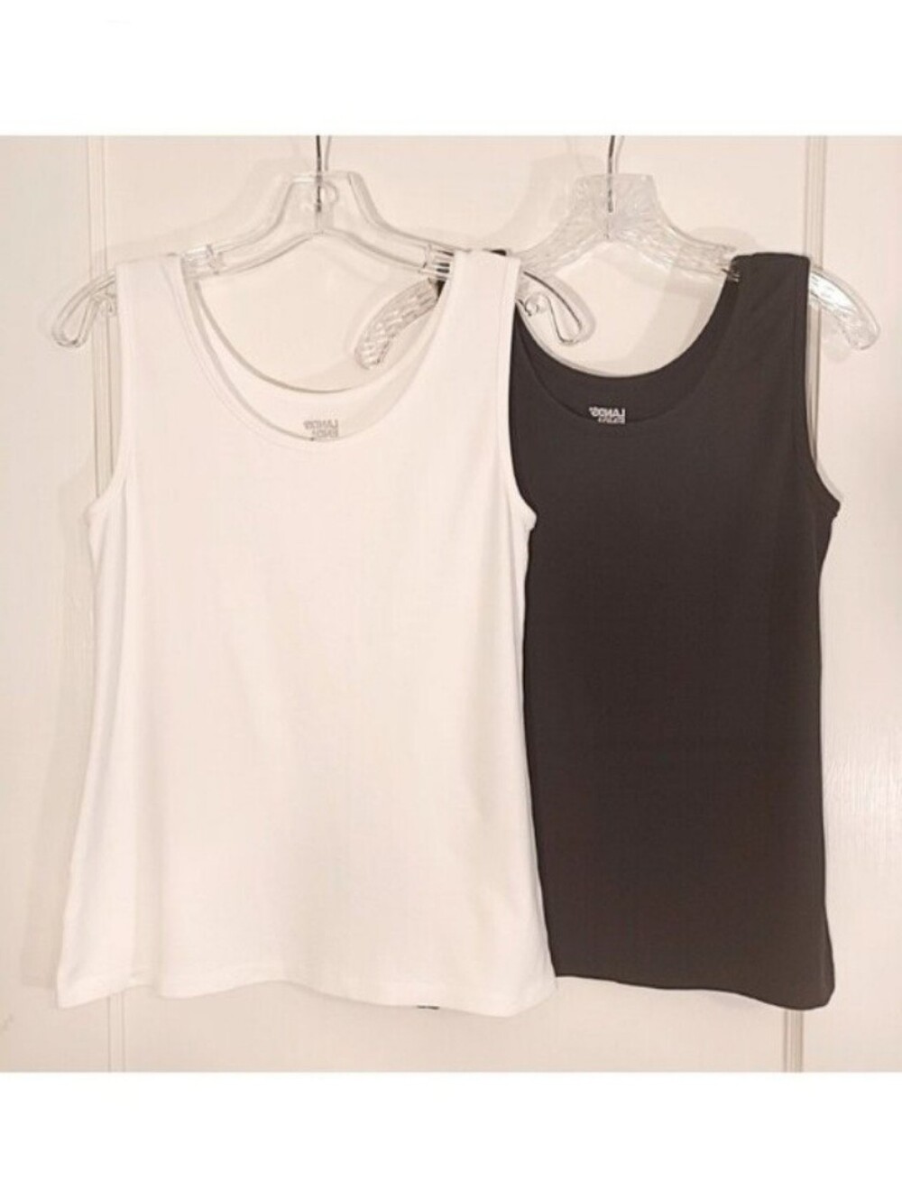 Two Lands End 100% Cotton Scoop Neck Tank Tops Solid White Solid Black